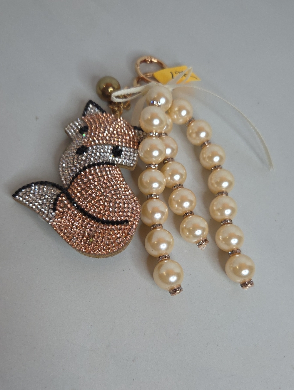 126 - Crystal Fox Pearl Tassel Bag Charm